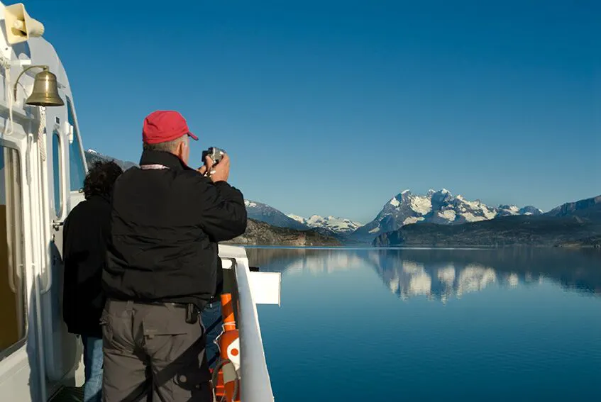 glaciar_serrano_navegacion