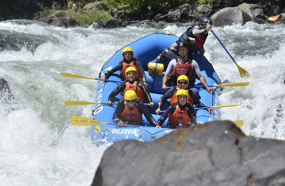 Rafting río Trancura: Adrenalina en Pucón