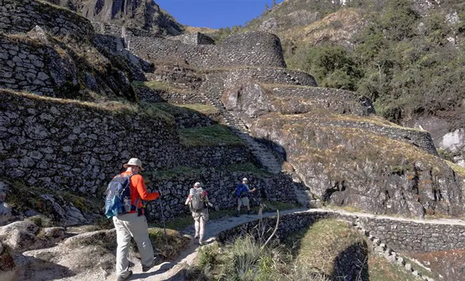 camino-Inca-trail-Machu-Picchu-caminoincamachupicchu_org (662 x 400)