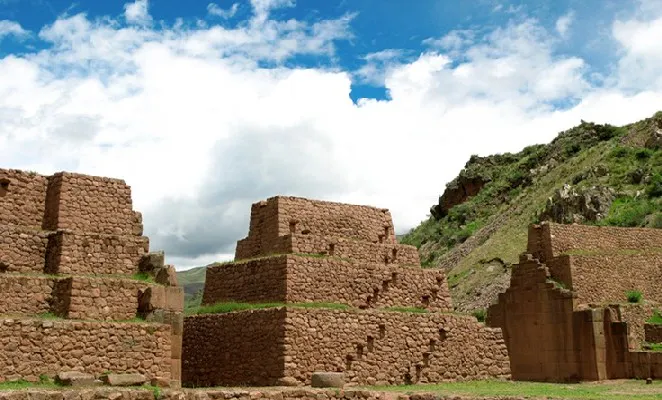 mejores-ruinas-valle-sagrado-denomades-PIllacta terravivahoteles_com