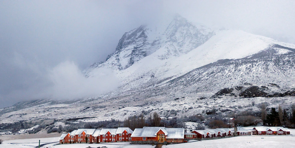 hotel-torres-paine-invierno