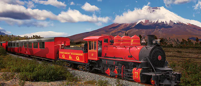 Tren rojo por la avenida de los volcanes