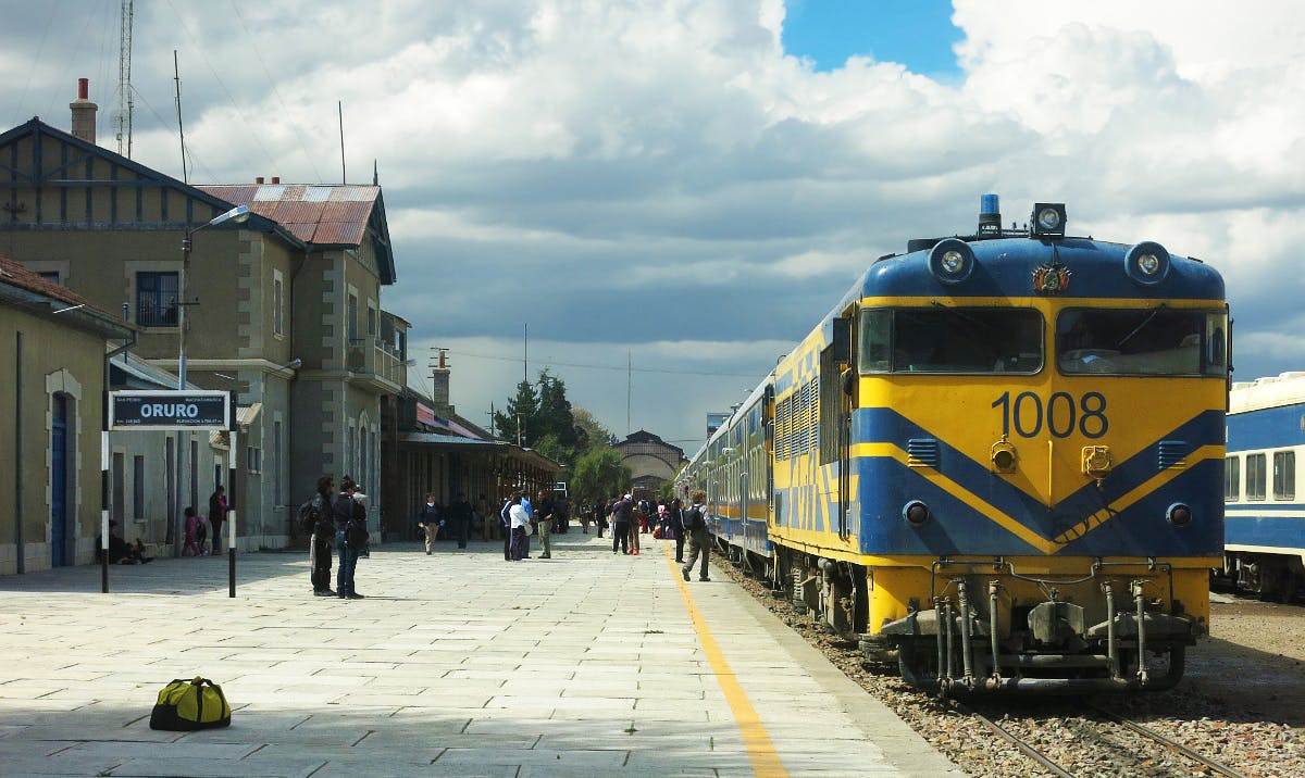 Tren en la estación