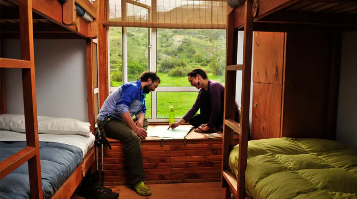 torres paine reservar refugios cuernos dormitorio